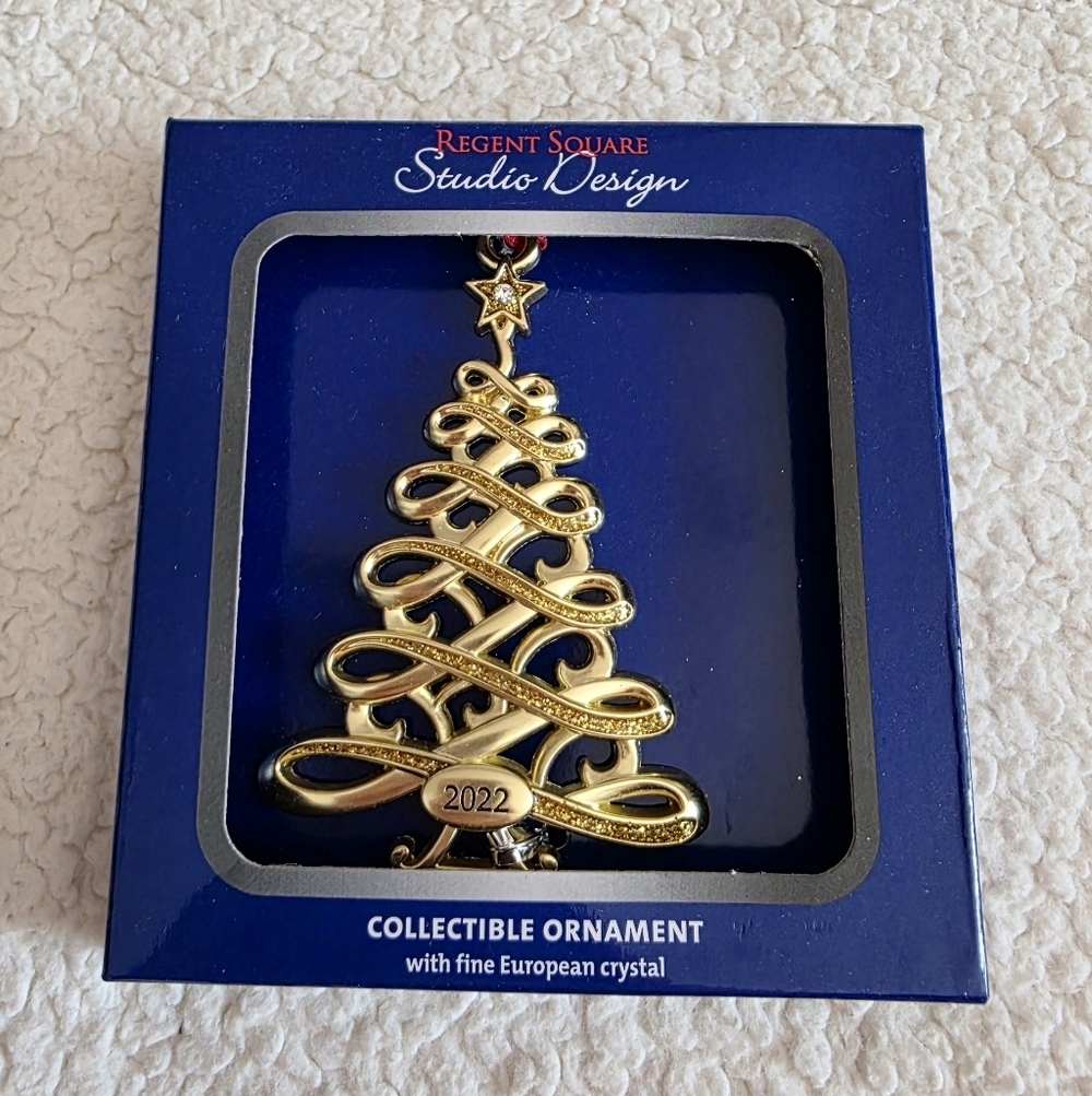 Regent Square Studio Design 2022 Christmas Tree Collectible Ornament With Jewels